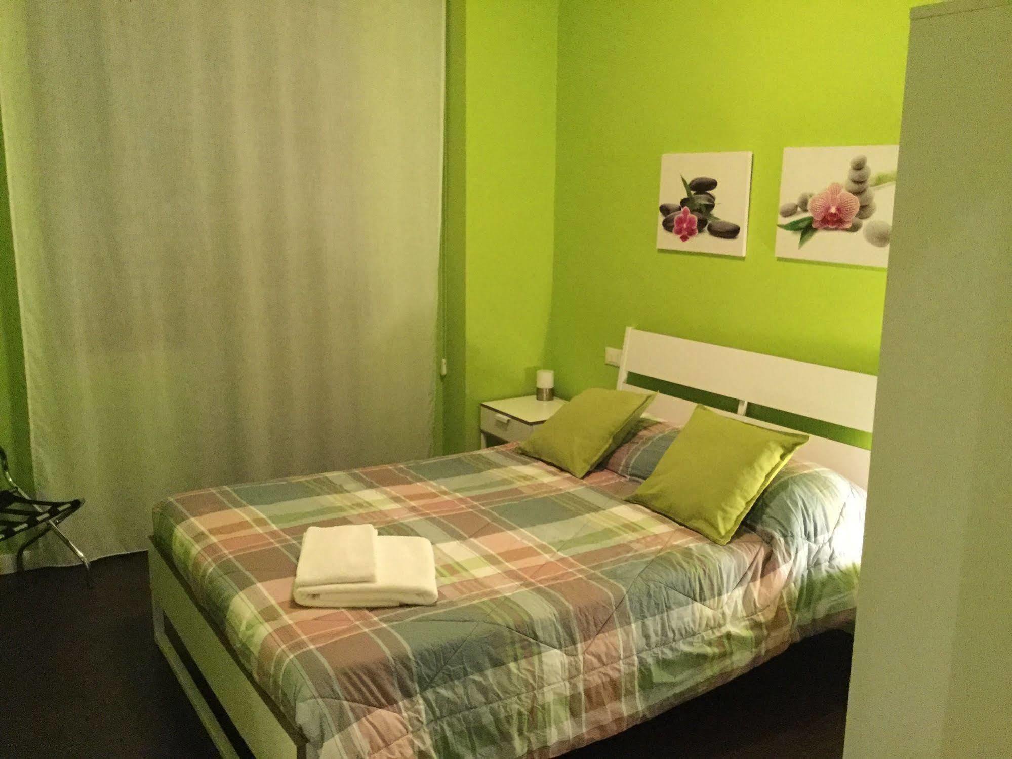 Domus Corso Umberto 18 B&B Pescara Esterno foto